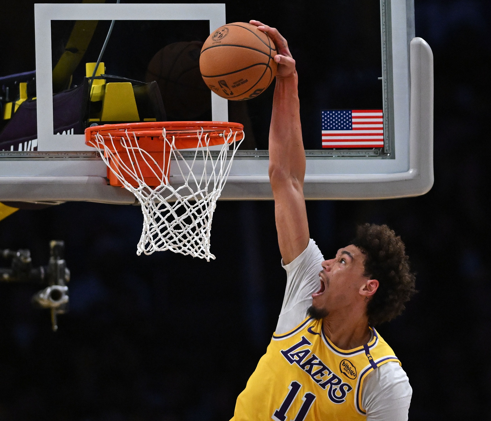  馬威來不了？湖人現(xiàn)有4名中鋒 海斯伍德領銜&杰米森科洛克皆雙向