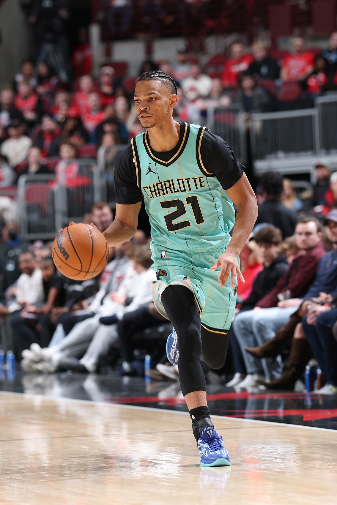  真敢打！以賽亞-王外線彈無虛發(fā) 9中6&三分3中3轟下生涯新高17分