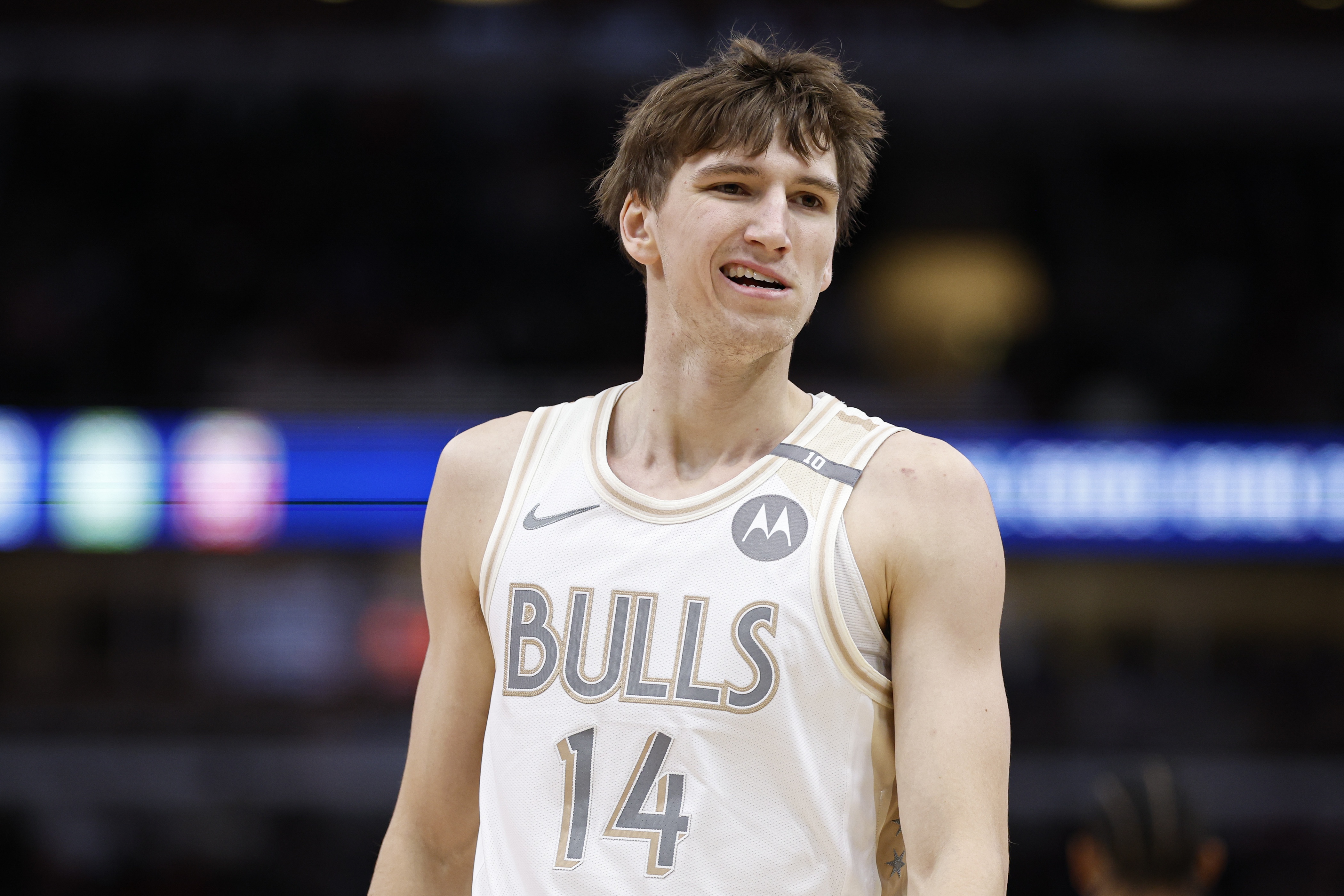  布澤利斯：今天全隊(duì)都慢了一拍 若開局打得好就沒人能擊敗我們