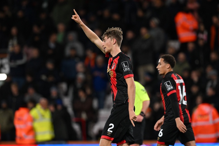  入選西班牙隊(duì)！懷森本賽季解圍、頭球解圍五大聯(lián)賽U20球員中最多