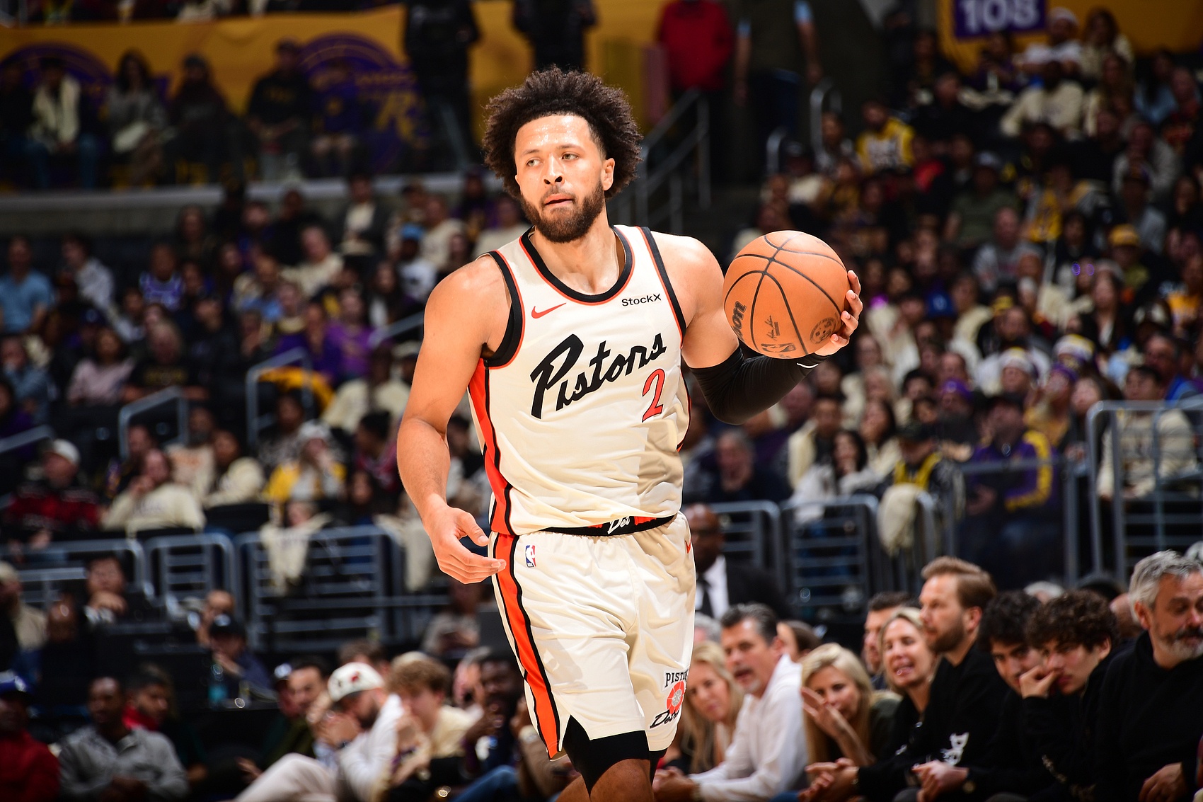  最后階段快船是怎么拉開比分并擊敗你們的？康寧漢姆：得到了哨子