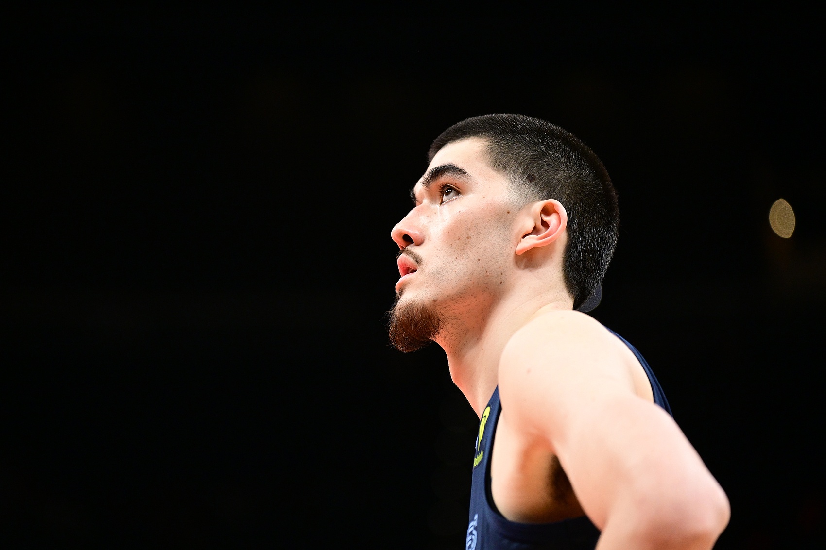  年輕人有拼勁！埃迪搶11個(gè)板&其中4個(gè)前場(chǎng)板 先發(fā)正負(fù)值唯一為正