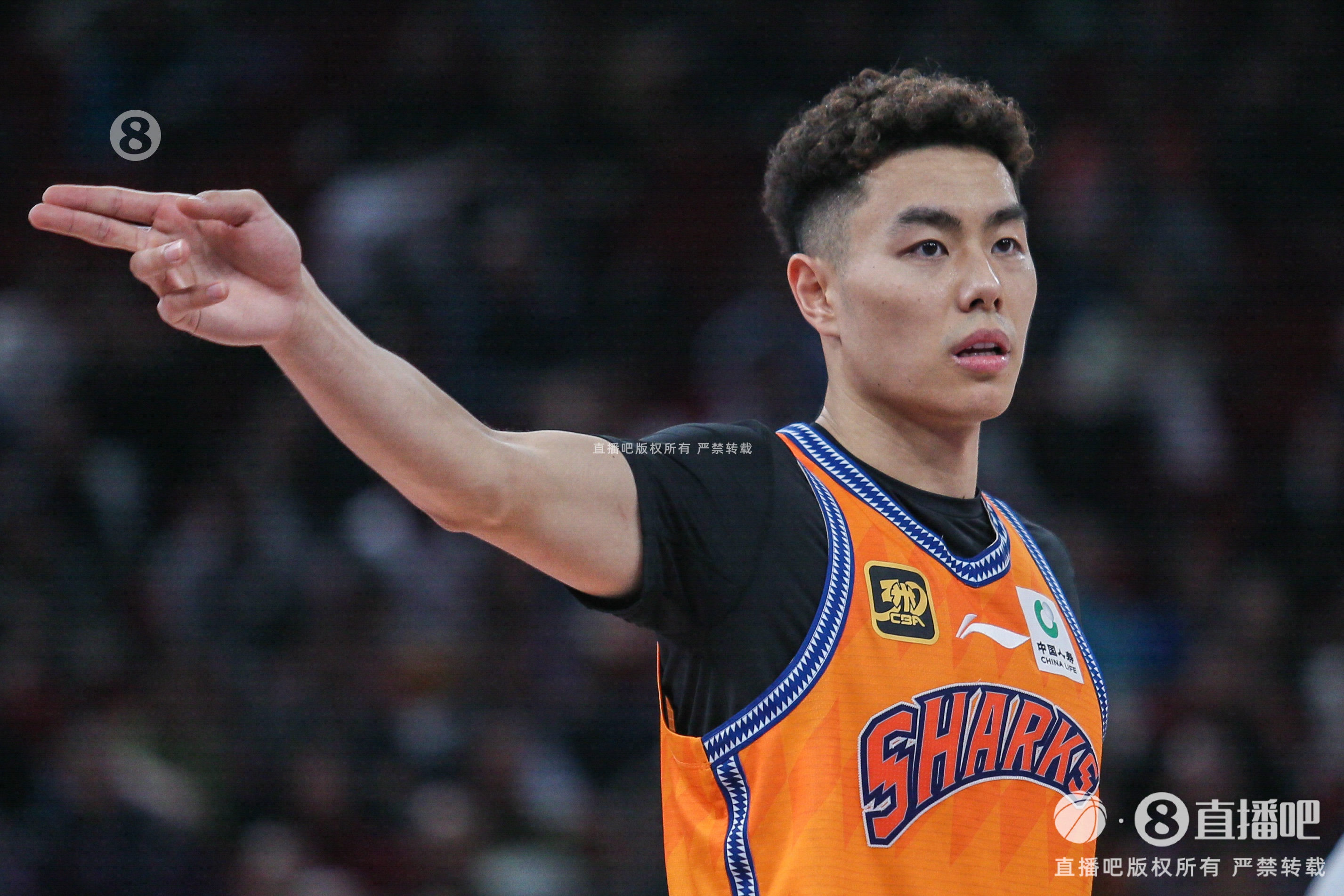  此前遭遇左腿拉傷！薛思佳：李添榮今晚將會(huì)復(fù)出