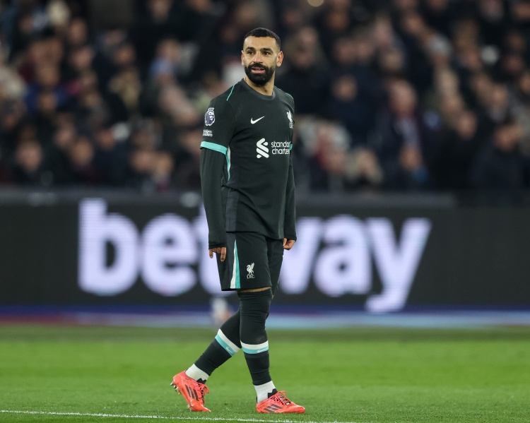  4場0進(jìn)球，巴黎是薩拉赫歐冠未進(jìn)球?qū)κ种袑?duì)陣場次最多的對(duì)手