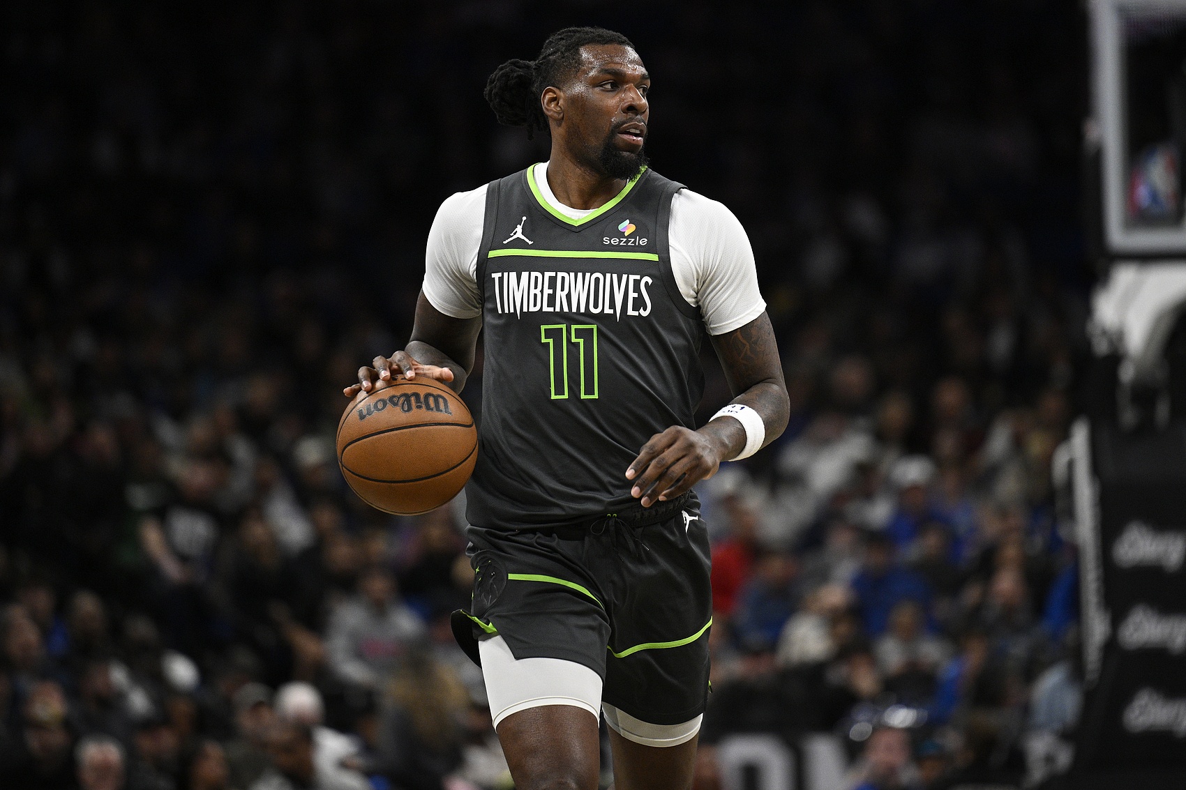  無處不在！納茲-里德18中11砍全場最高27分14板7助1帽 正負(fù)值+10