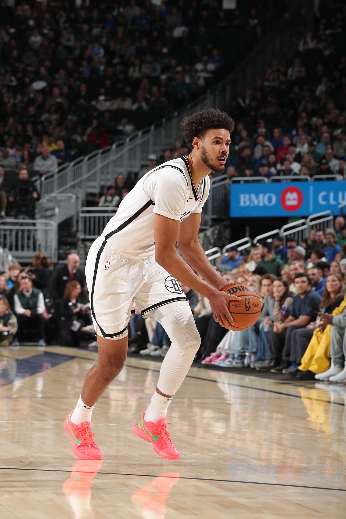  竟沒被強(qiáng)隊(duì)挖走？卡梅隆-約翰遜12中6高效得18分6板3助1帽