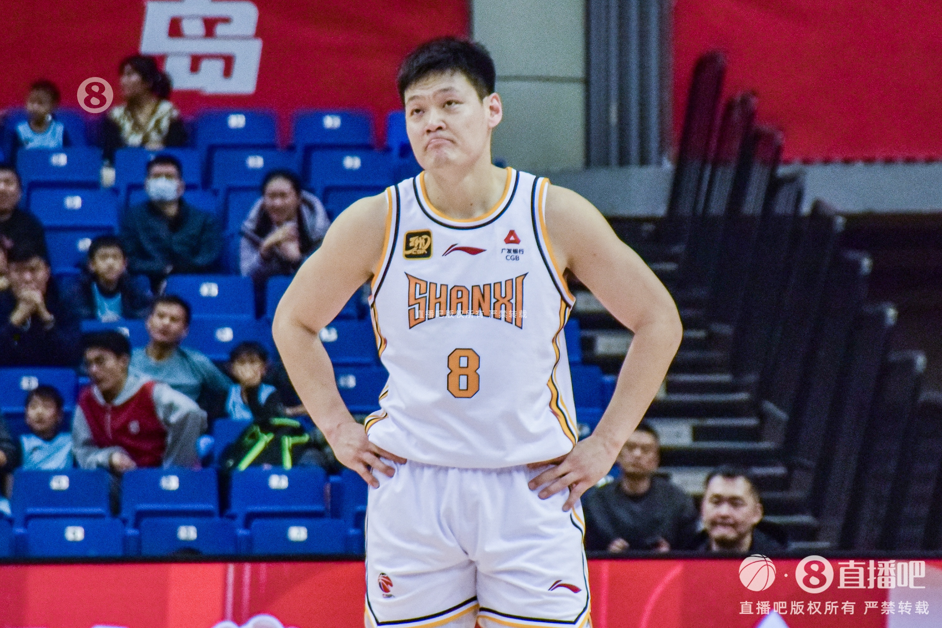  自信！最后一攻古德溫瘋狂要球直跳腳 張寧選擇無(wú)視&直接突破進(jìn)去