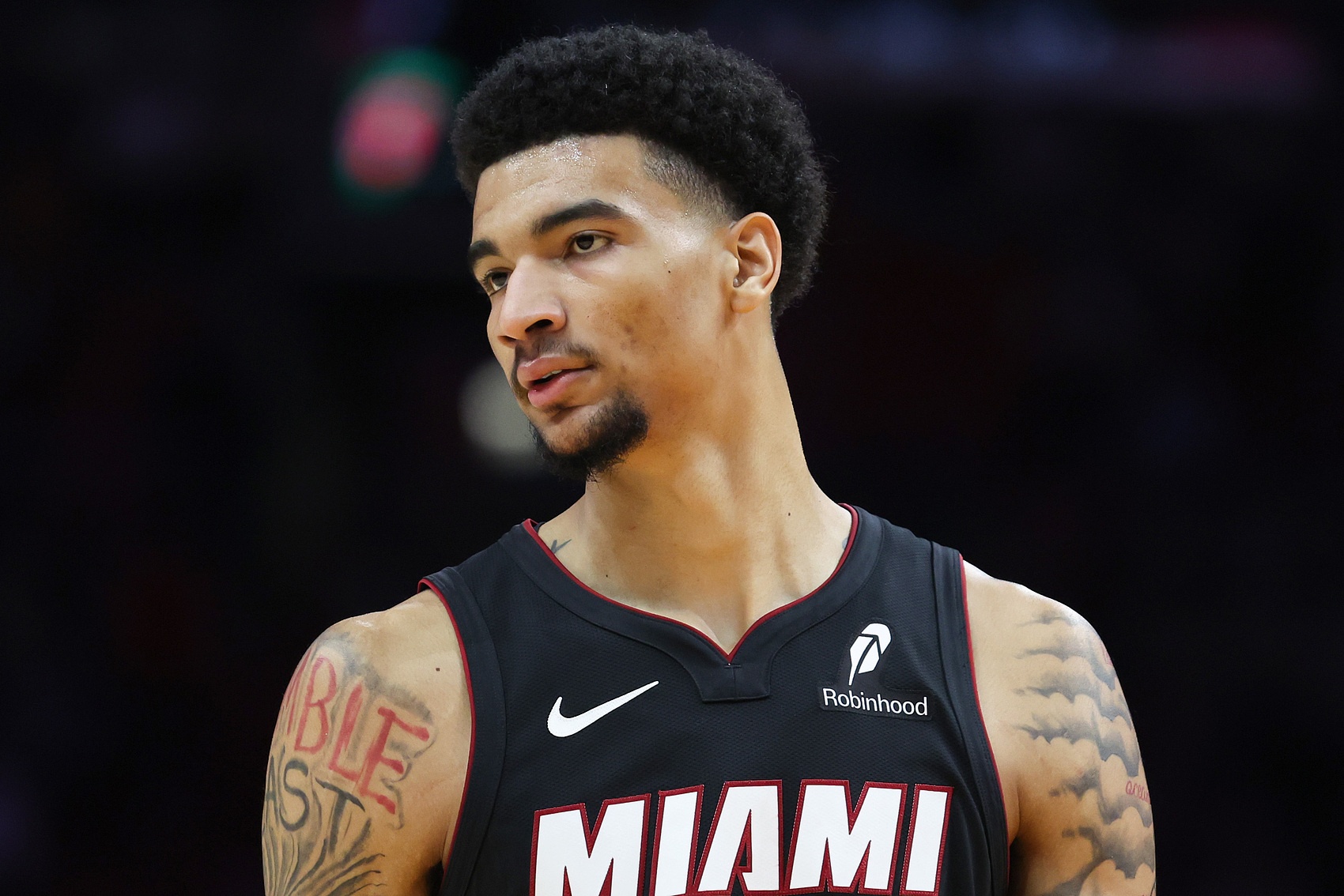  終結(jié)差點(diǎn)意思！韋爾12中4拿到10分14板4助