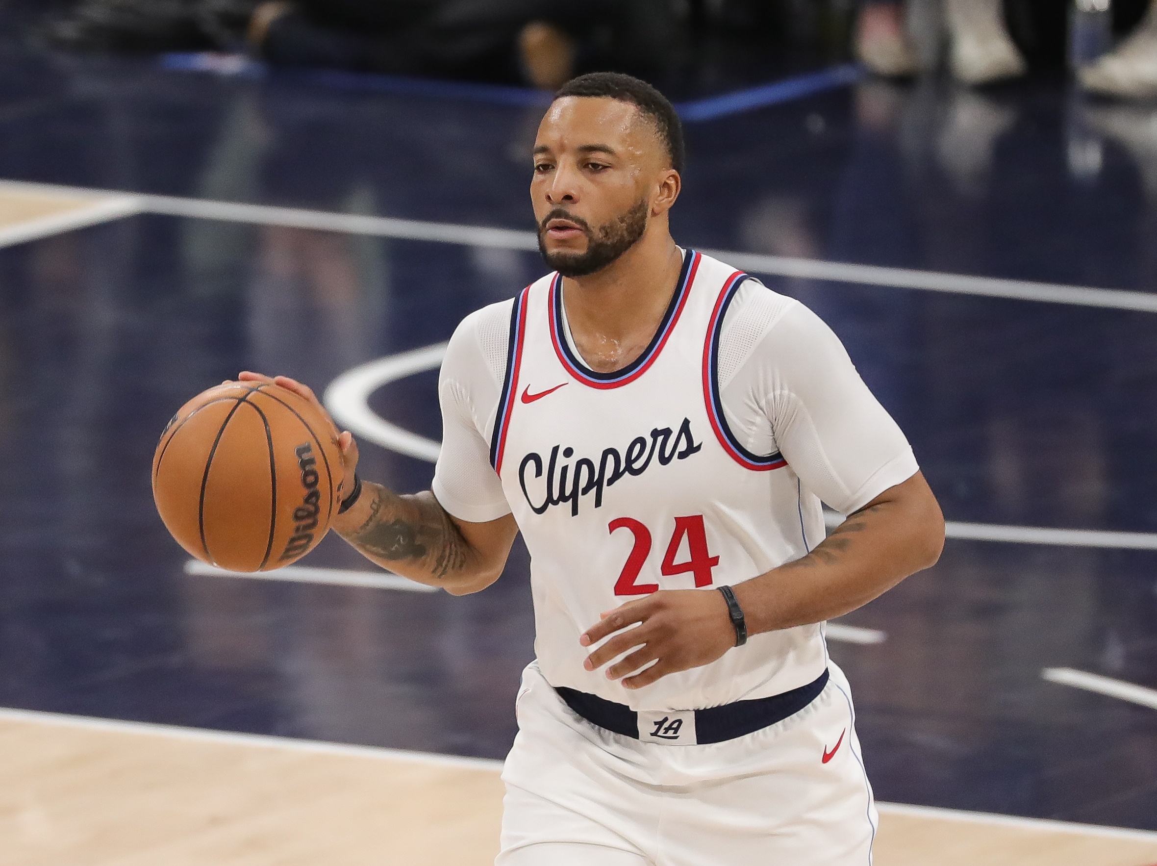  字母哥因傷將缺席全明星賽！船記：讓鮑威爾遞補(bǔ)上陣吧