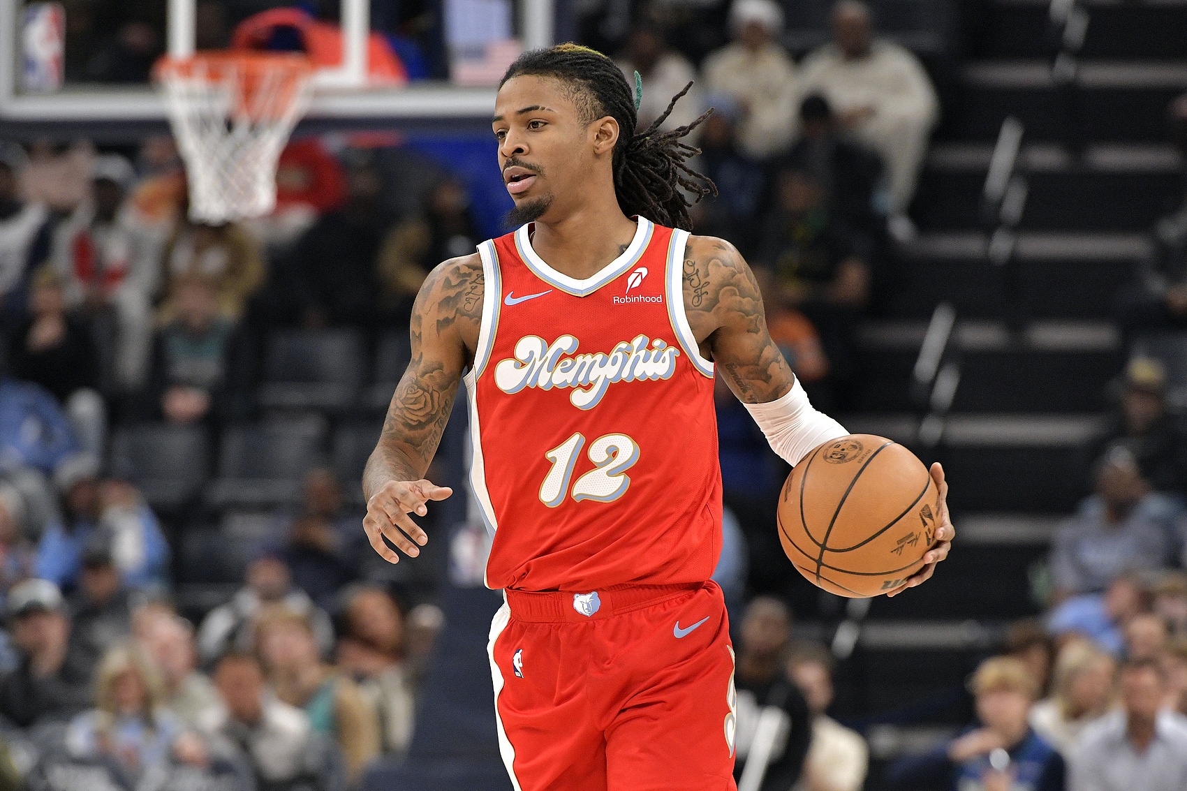  很鐵但罰球穩(wěn)住了！莫蘭特上半場13中3&三分5中0得12分 罰球6中6