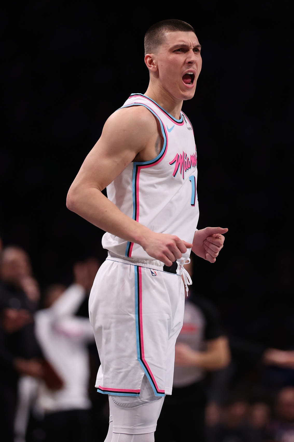  4連勝期間的希羅場均28.8分5.3助3.8記三分 真實命中率81.6%