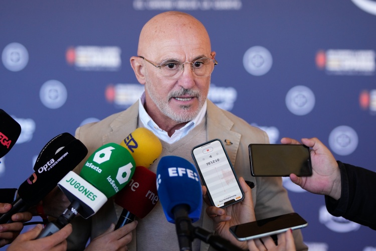  強(qiáng)大而穩(wěn)定！西班牙是首支3次晉級歐國聯(lián)決賽圈的球隊