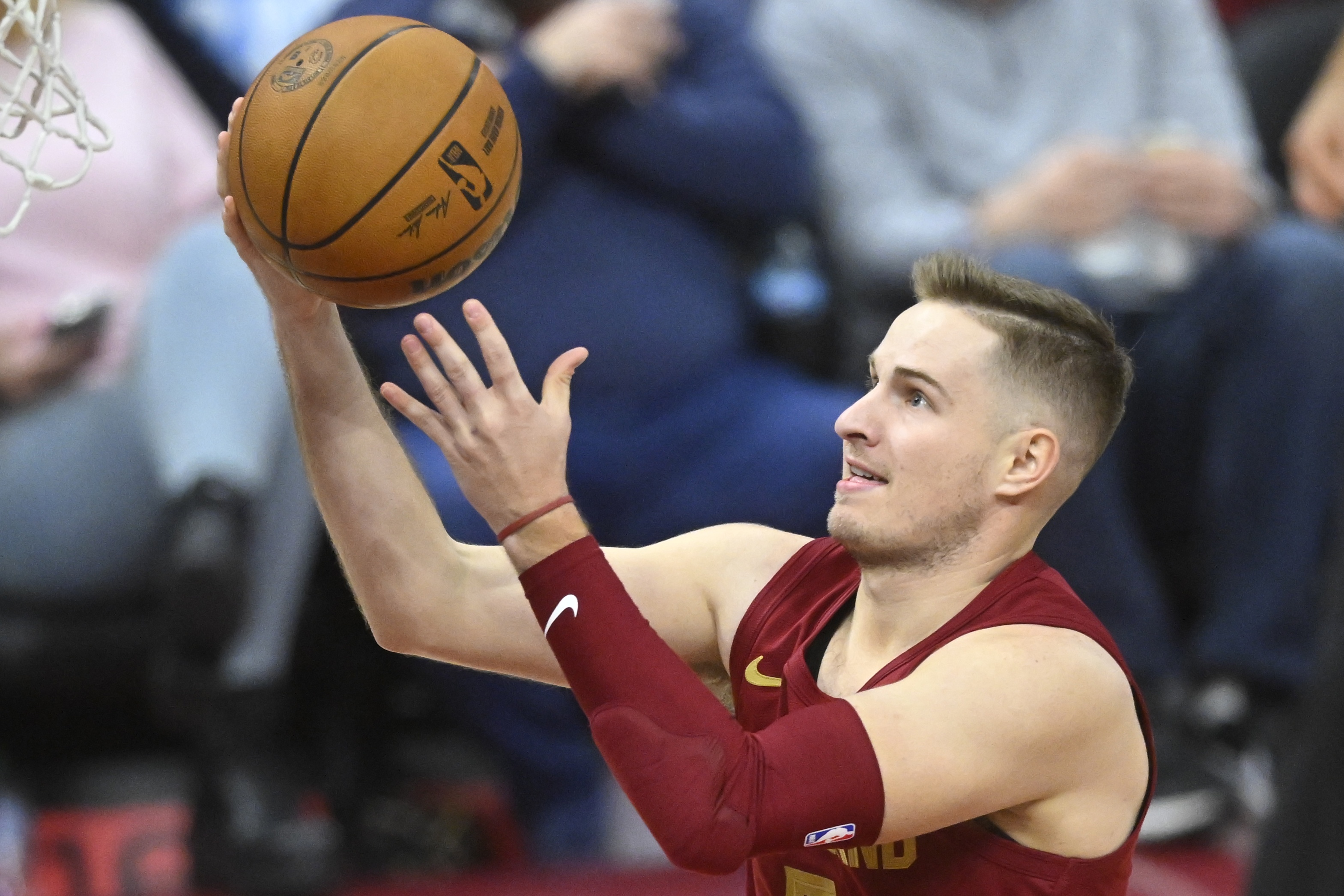  差距不??！騎士替補(bǔ)今天43分 雄鹿替補(bǔ)21分