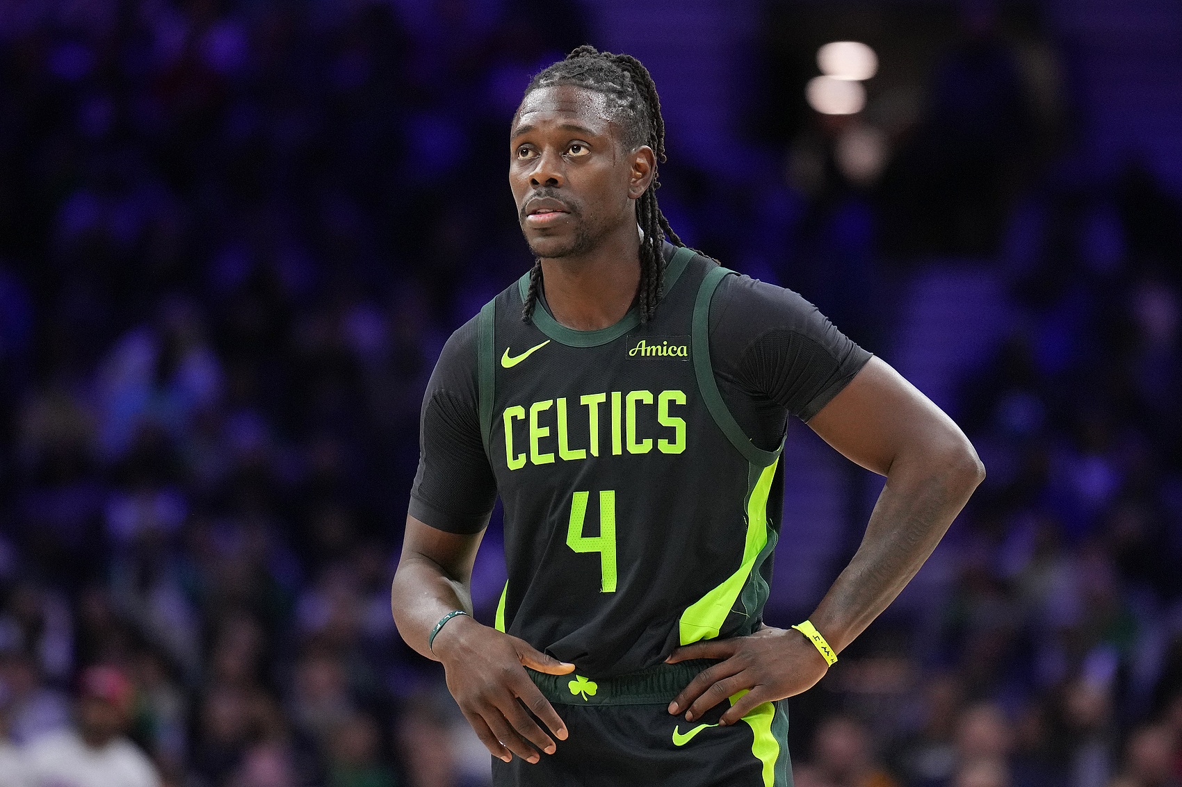  意外嗎？朱-霍勒迪今日25分 是他加盟綠軍以來(lái)常規(guī)賽單場(chǎng)最高分