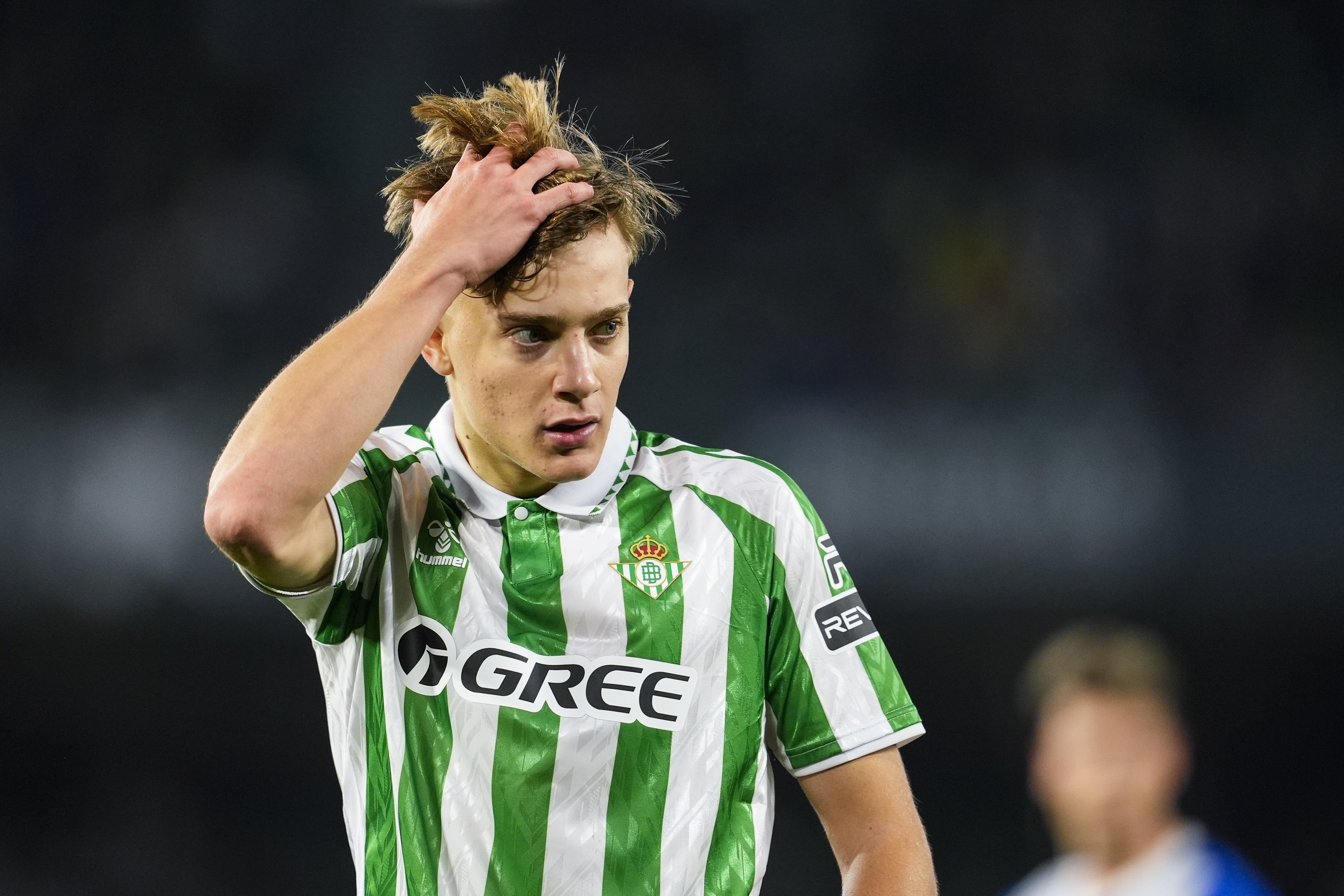  賽巴略斯夸貝蒂斯小將：保護(hù)熱蘇斯-羅德里格斯，多么優(yōu)秀的球員