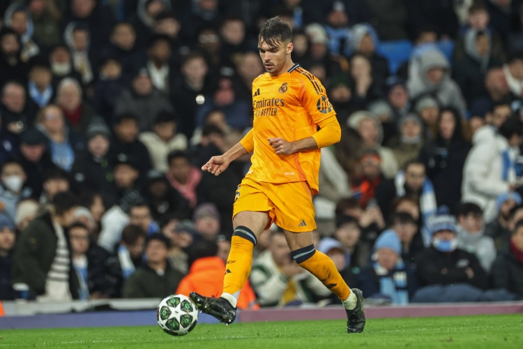  阿斯：皇馬希望改善勞爾-阿森西奧的合同，但要等到賽季結(jié)束后