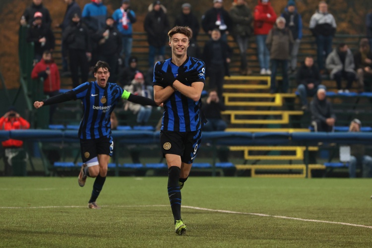  迪馬濟(jì)奧：國(guó)米接近與青年隊(duì)最佳射手、18歲小將斯皮納切完成續(xù)約