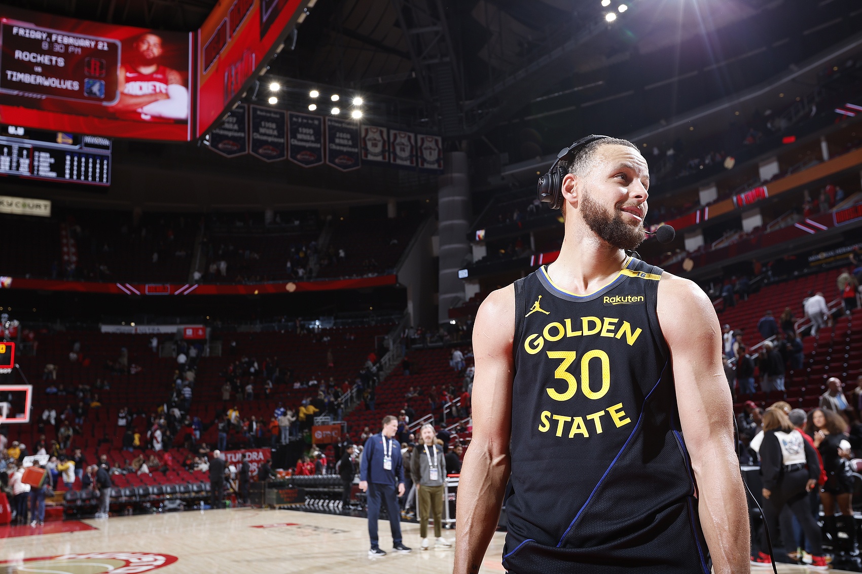  科爾：從來(lái)沒(méi)有人像庫(kù)里這樣把天賦、謙遜、遠(yuǎn)見(jiàn)和認(rèn)知結(jié)合在一起