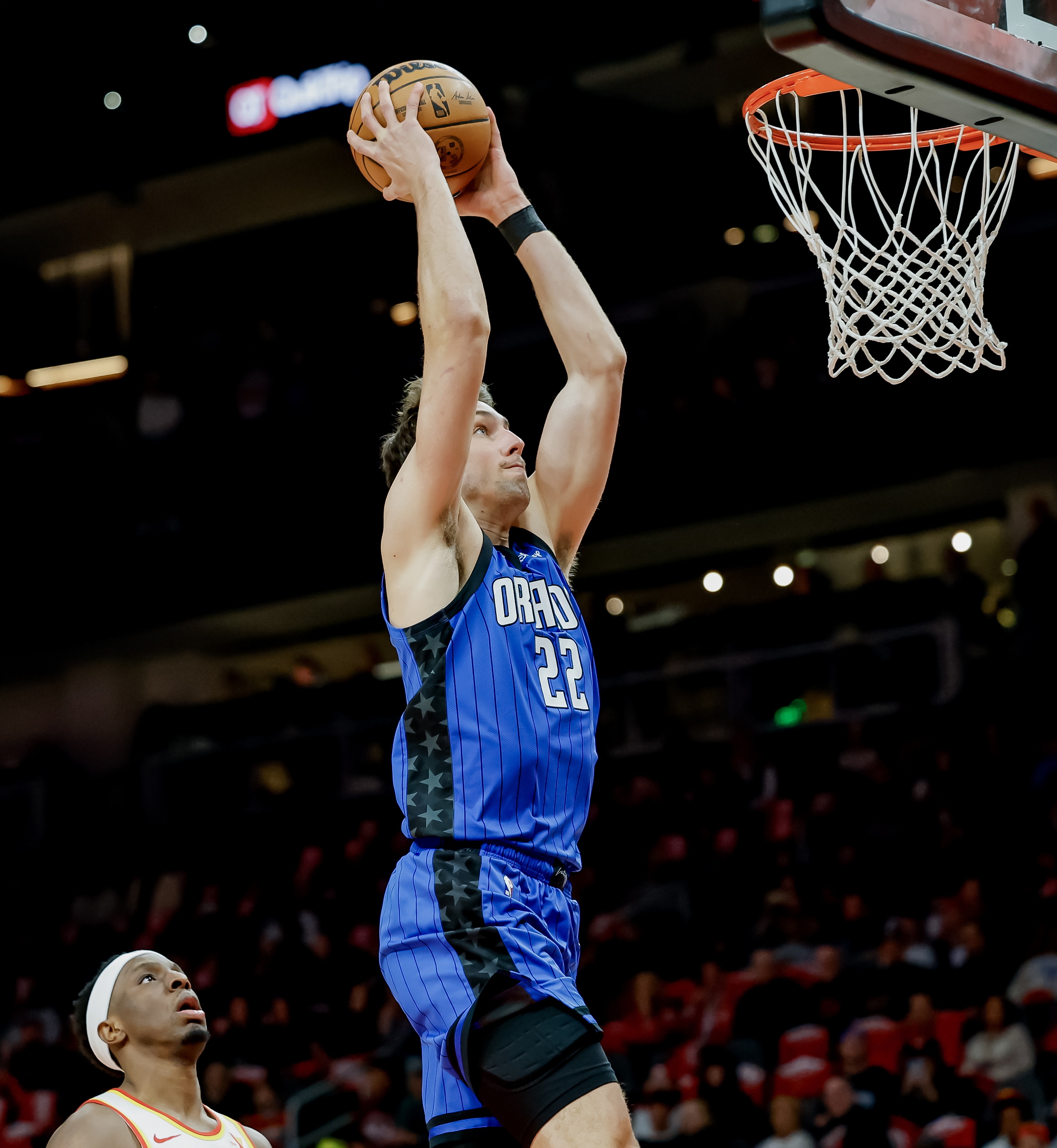  錯(cuò)失關(guān)鍵球！小瓦格納19中9拿到25分6板3助