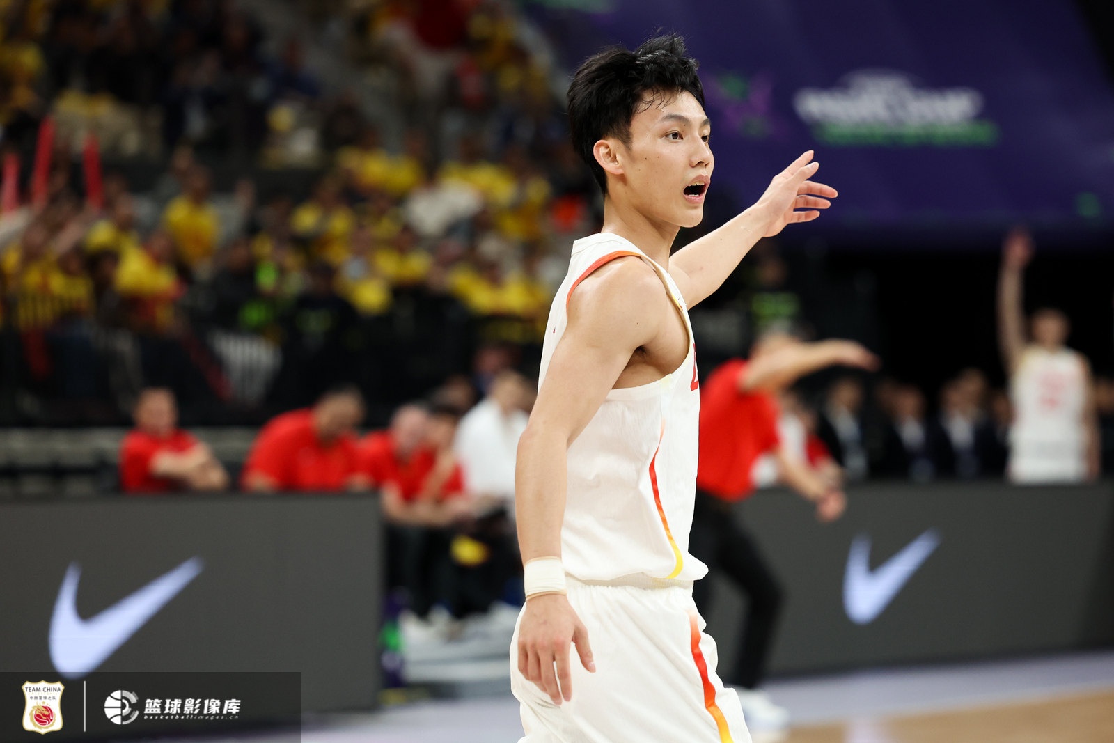  首發(fā)出戰(zhàn)不在狀態(tài)！徐杰全場3中0沒得分 拿到3板1助2斷另2失誤