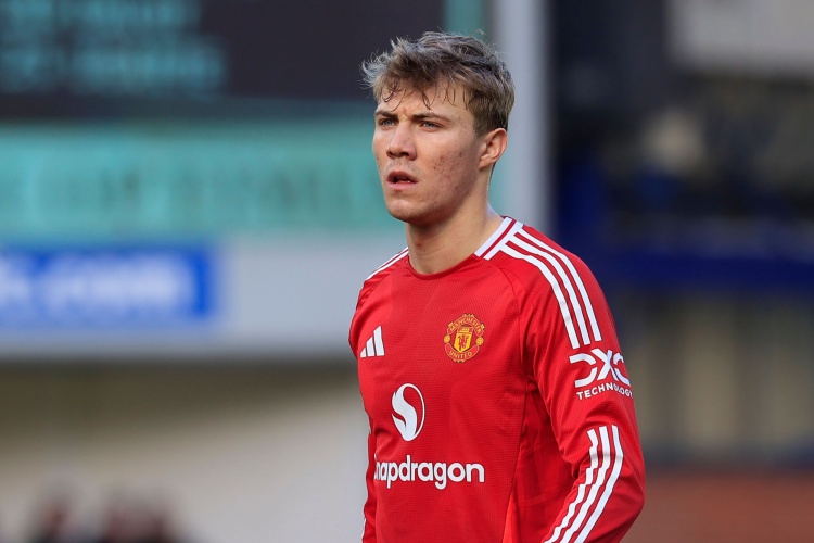  轉(zhuǎn)會(huì)費(fèi)7390萬&16場(chǎng)球荒！曼晚：曼聯(lián)教練組對(duì)22歲霍伊倫失去耐心