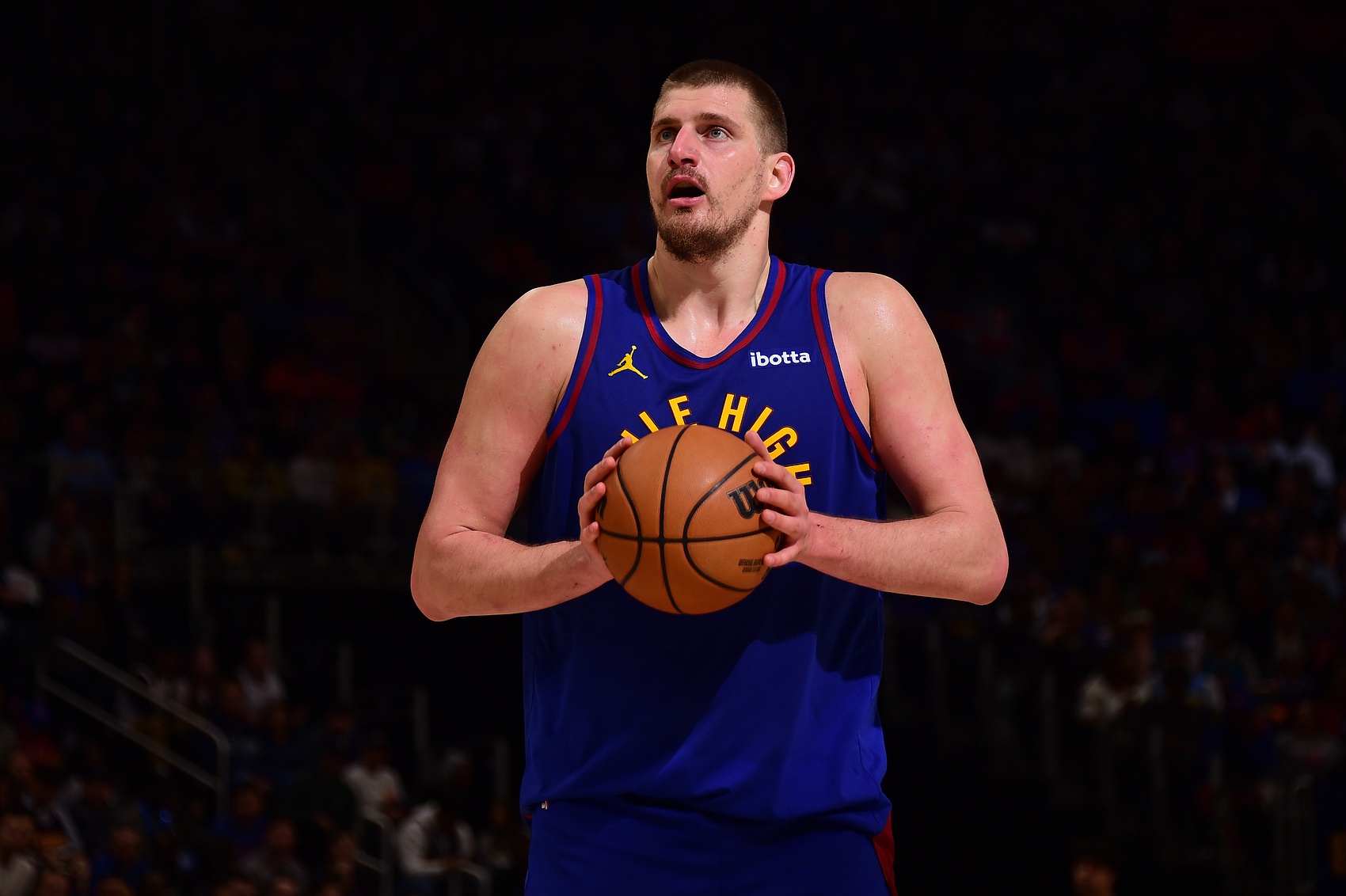  鏖戰(zhàn)41分鐘！馬龍：我今天讓約基奇打得時間太久了