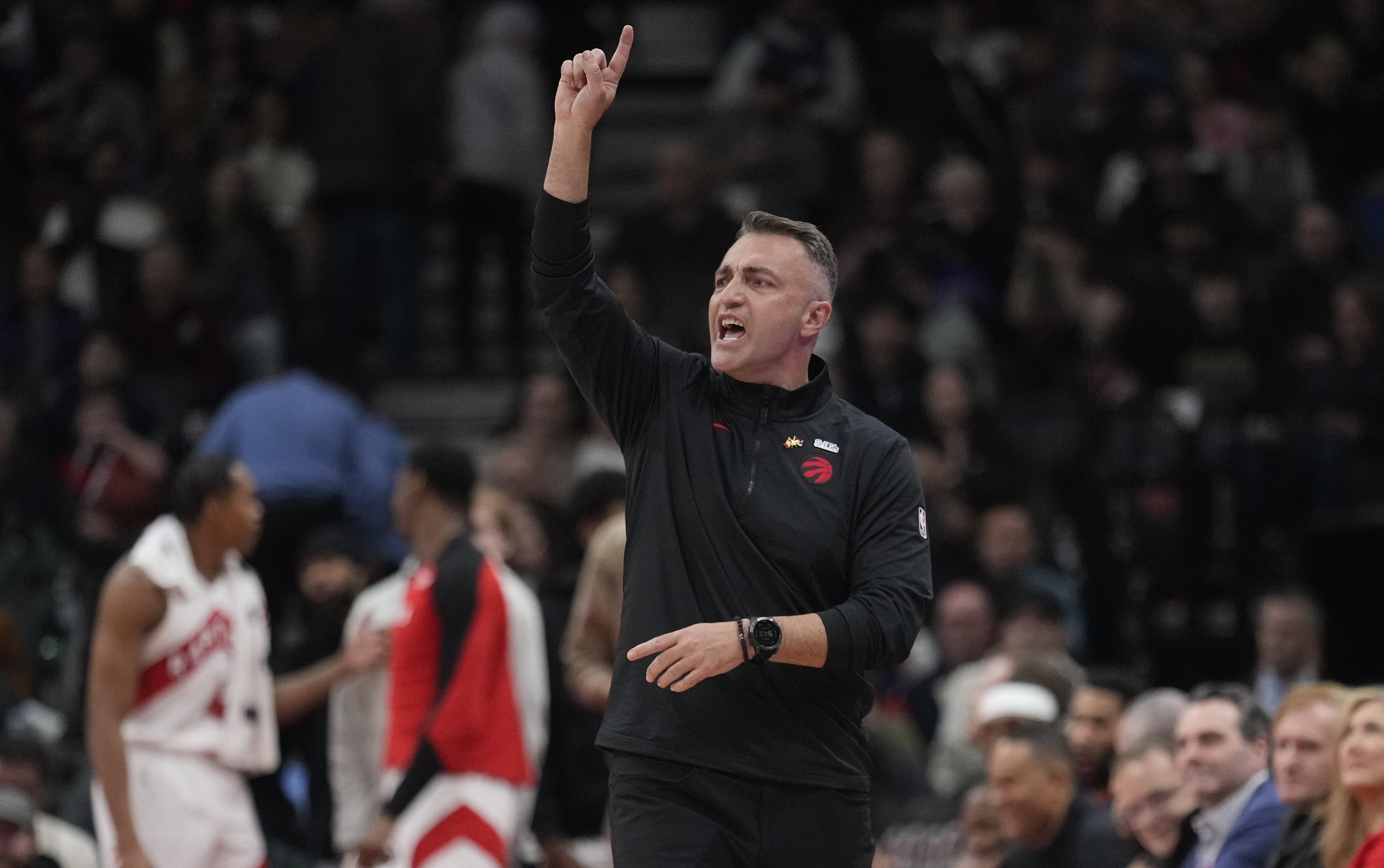  美記：猛龍主教練拉賈科維奇已執(zhí)行2026-27賽季合同選項(xiàng)