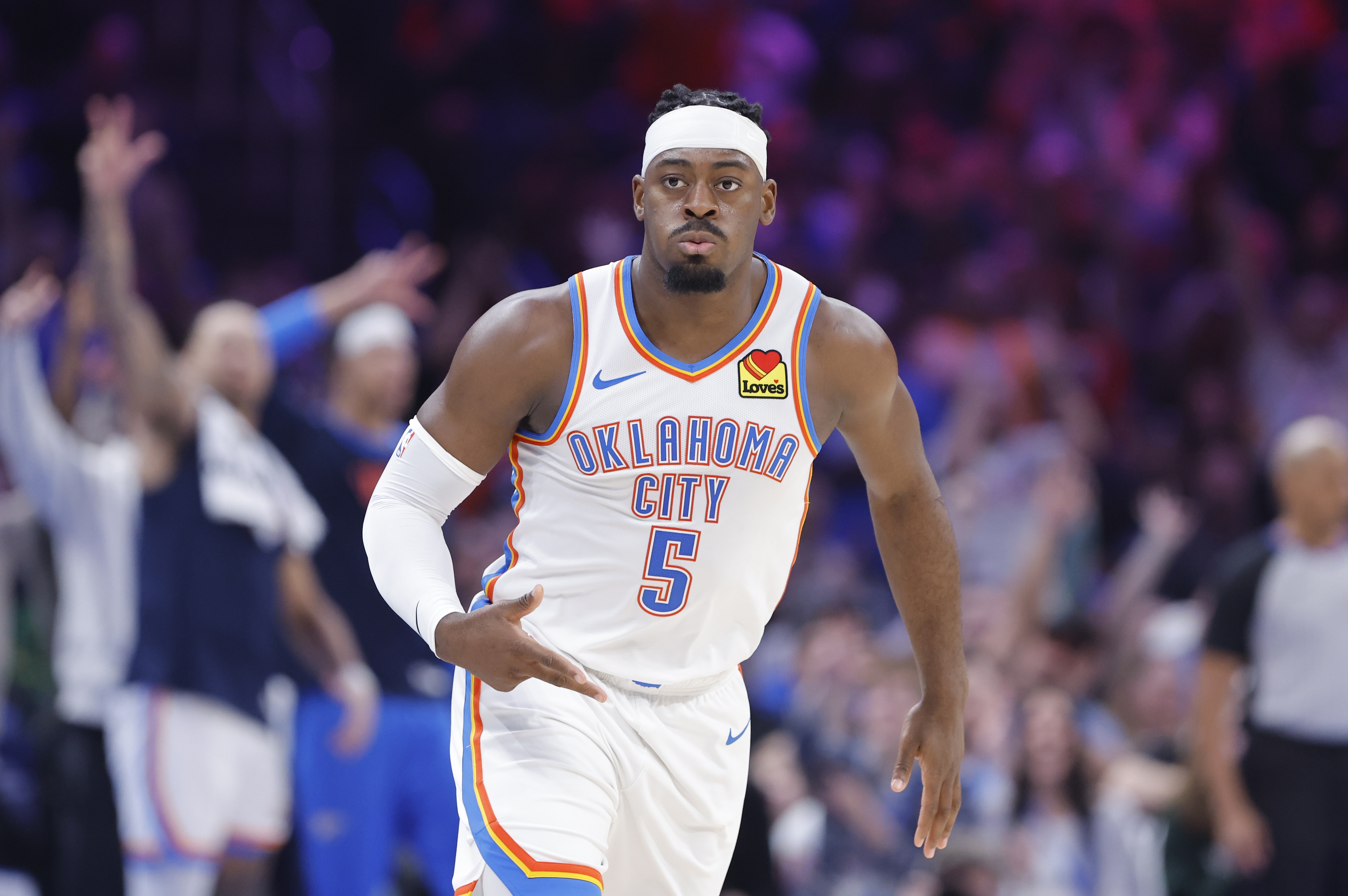  多特：DPOY大多偏愛(ài)大個(gè)子能贏得的話很棒 打球不為造勢(shì)只為取勝