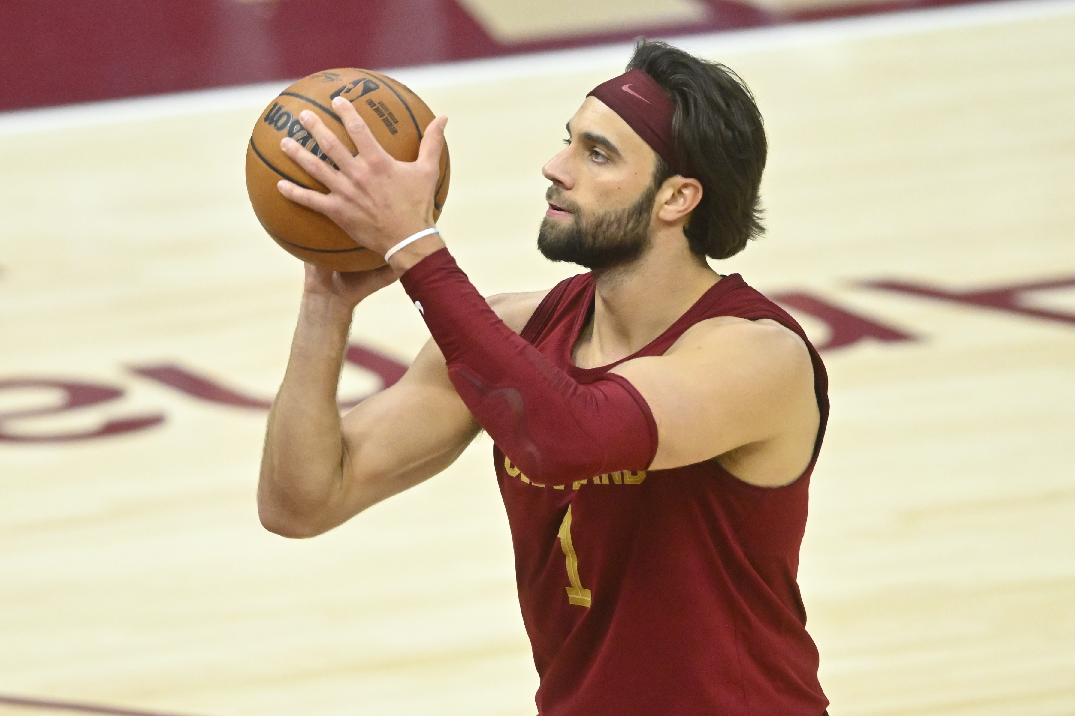  打得夠好了！斯特魯斯12投8中&5記三分空砍24分