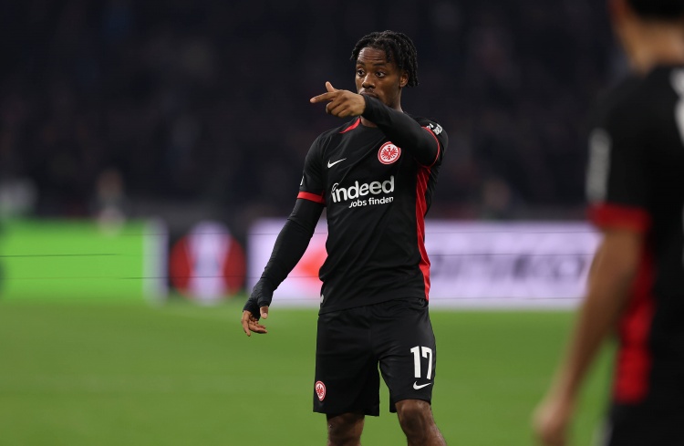  瓦希：在德甲即使訓(xùn)練中也要時(shí)刻保持專注，這與法甲完全不同