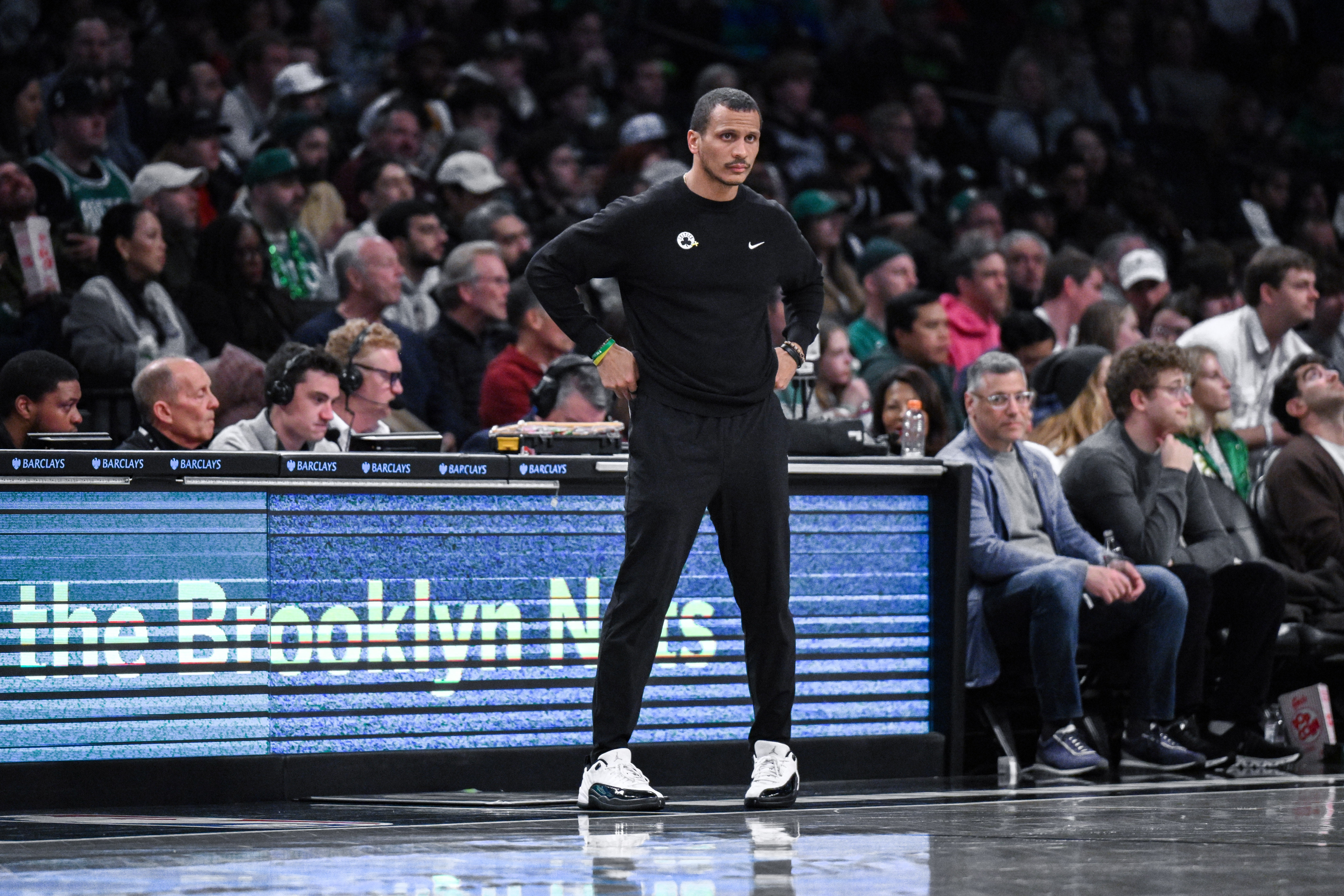  隊記：綠軍新老板與史蒂文斯進(jìn)行了深入交談 今天將會見馬祖拉！