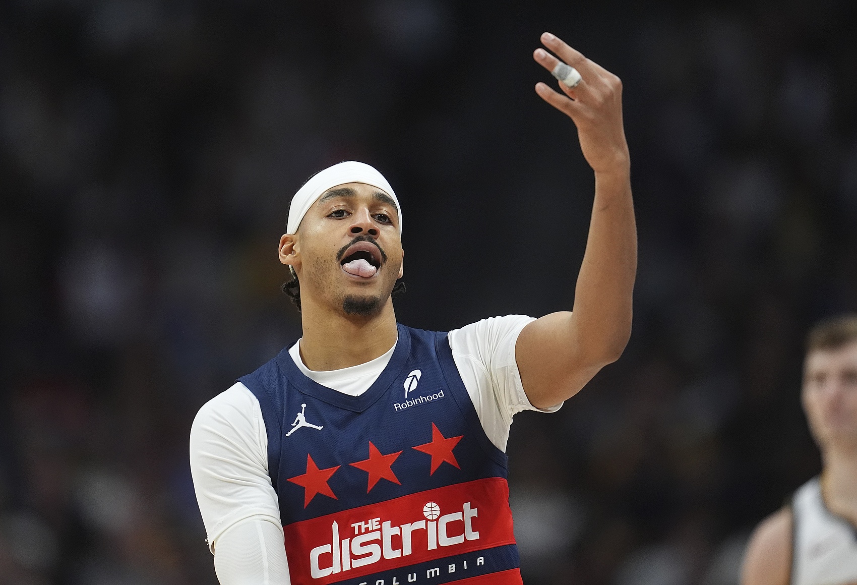  效率極高！普爾22分鐘12中7砍18+7 正負(fù)值高達(dá)+20