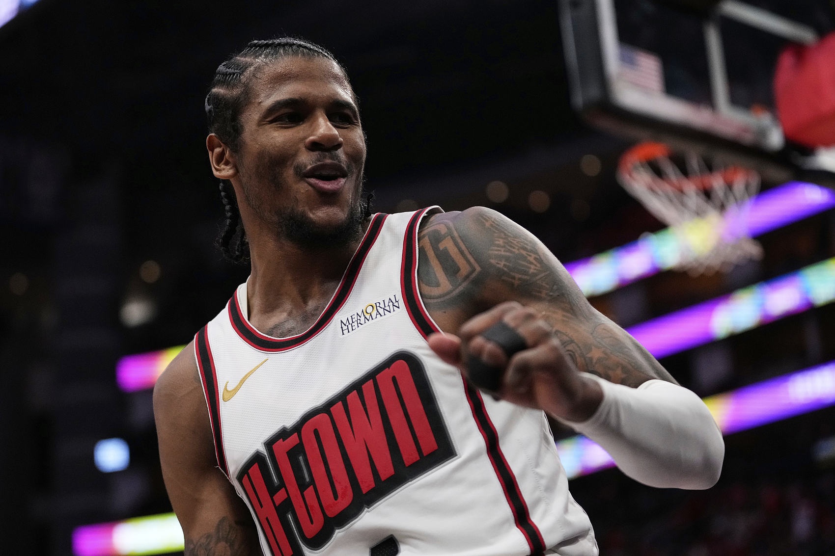  扛起球隊！火箭最后的27分里 杰倫-格林得分+助攻創(chuàng)造了16分