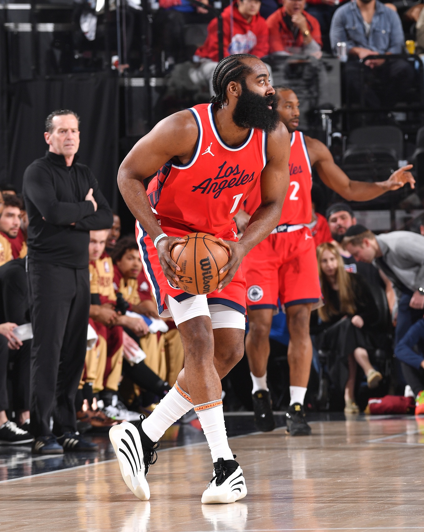  亂成一鍋粥！快船近8戰(zhàn)7勝仍居第八 距離勇士&森林狼只差不到1場(chǎng)