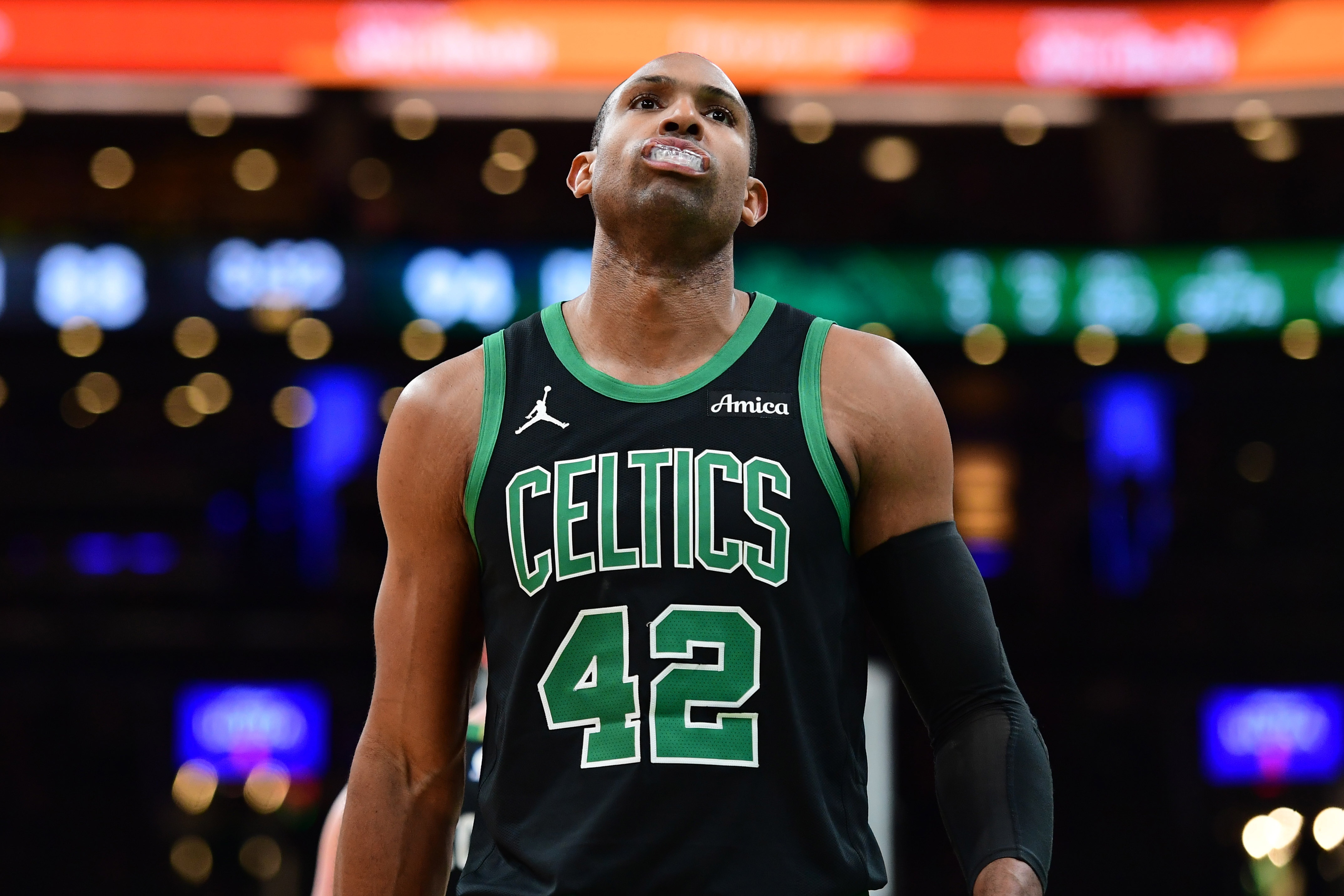  07屆選秀！馬祖拉：霍福德是我們隊(duì)中沉默的殺手 向他表示敬意