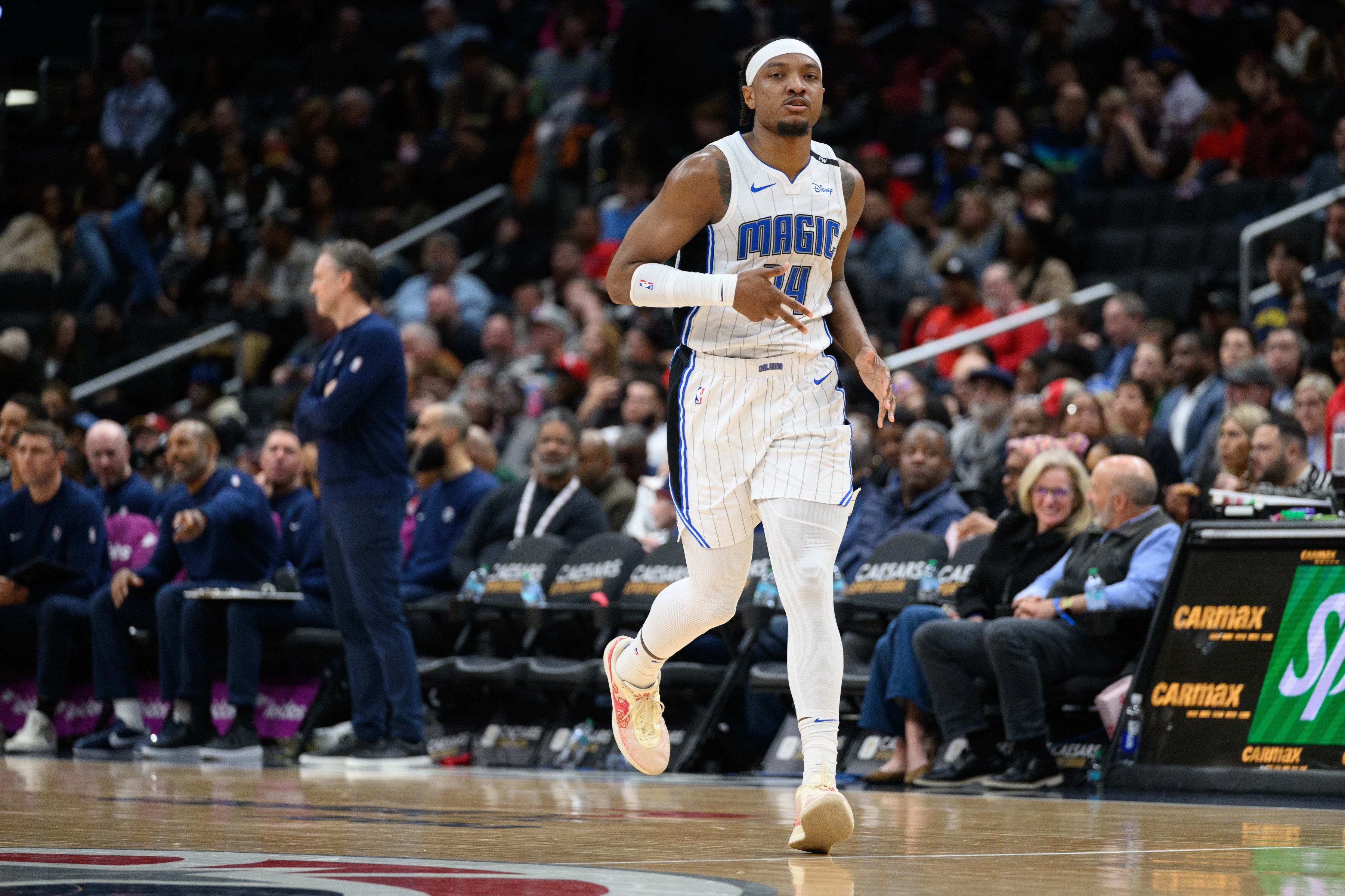  小卡特：攻防都出色 若想在季后賽走得更遠這是必須持續(xù)要做的事