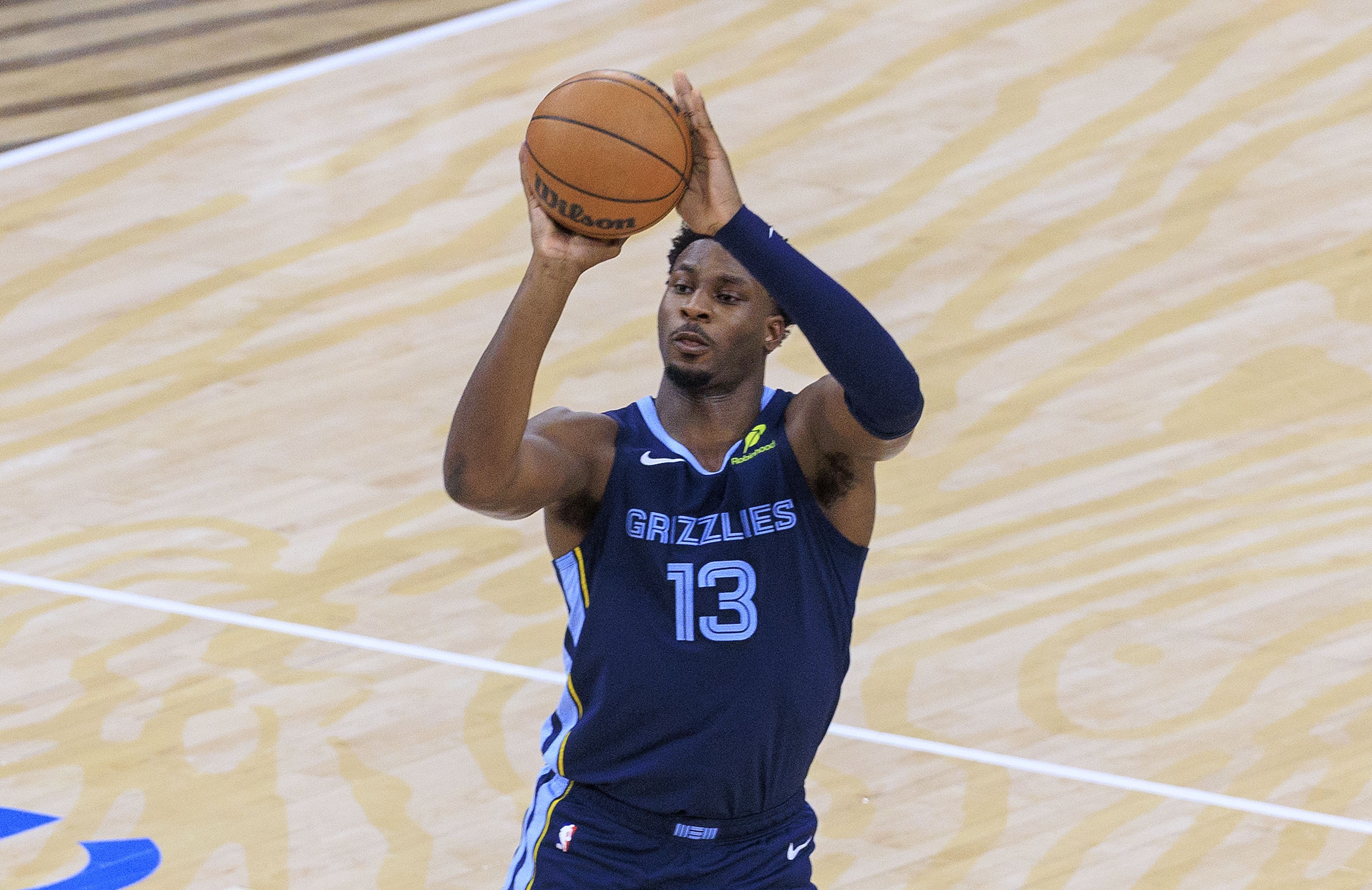  掄不動(dòng)了！小賈倫21投9中&三分7中5 空砍27分僅2籃板&另有4助2帽