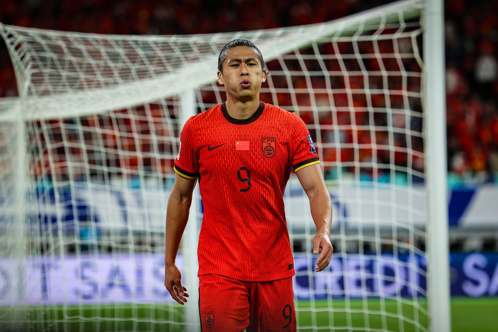  新華社：最后3場(chǎng)已無容錯(cuò)空間，國(guó)足爭(zhēng)奪小組三四名是務(wù)實(shí)目標(biāo)