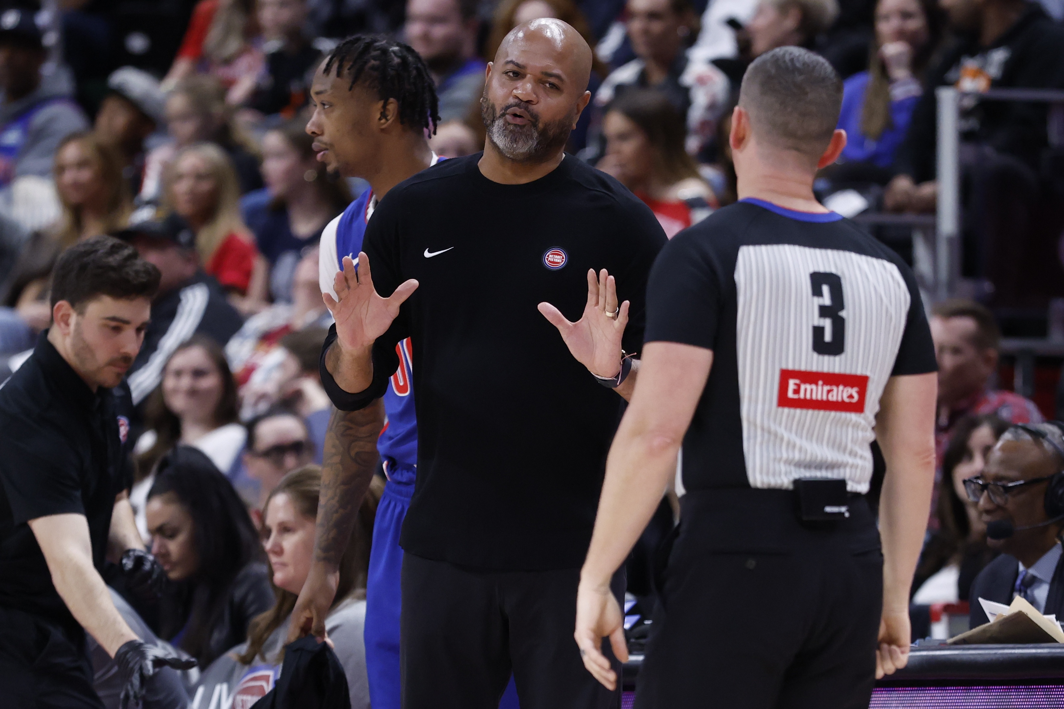  JB：不允許普里吉奧尼挑釁我的隊(duì)員 人要對(duì)自己的言行負(fù)責(zé)