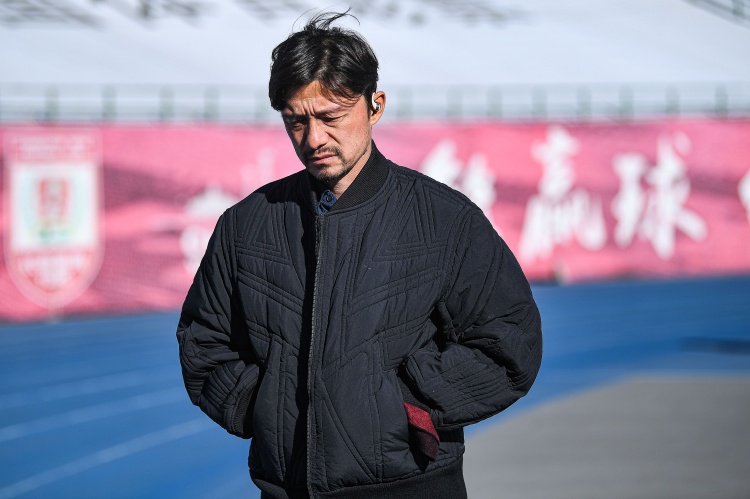  兩隊(duì)均三連敗開(kāi)局！足球報(bào)談亞泰vs三鎮(zhèn)：亞泰力爭(zhēng)打好第一個(gè)主場(chǎng)