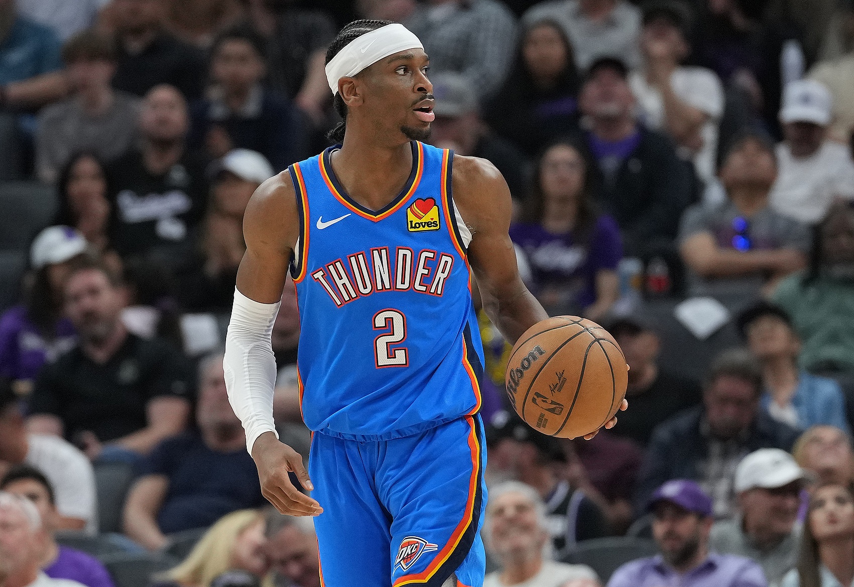  畢比：亞歷山大是MVP 因?yàn)樗袛?shù)據(jù)以及戰(zhàn)績是聯(lián)盟第一